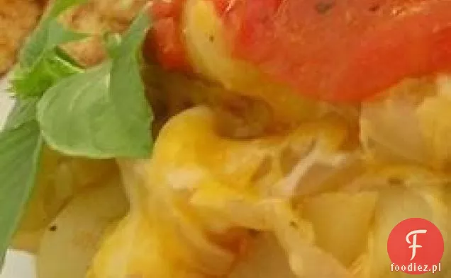Zapiekanka z cukinii, pomidorów i cebuli