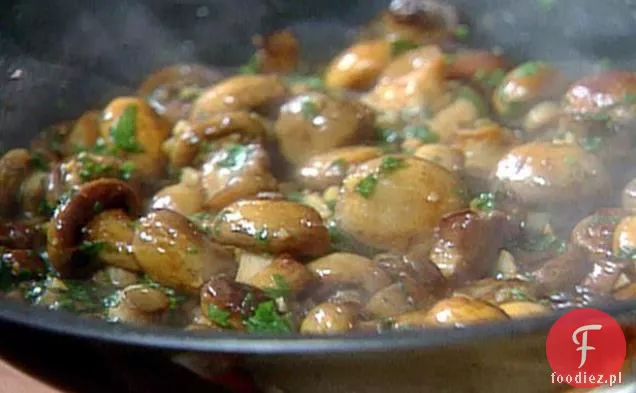 Michael ' s Best button Mushrooms