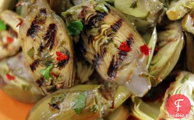 Grillowane karczochy dla dzieci z mieszanymi ziołami Vinaigrette