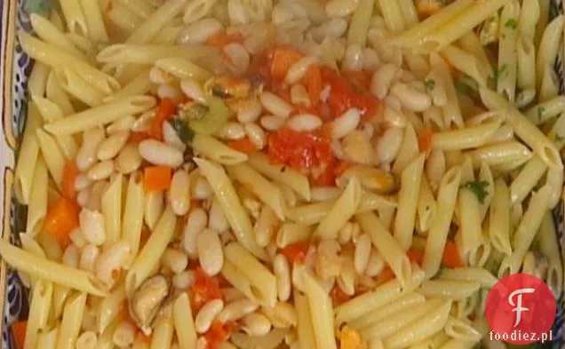 Makaron z małż i fasoli: Penne con Cozze e Fagioli