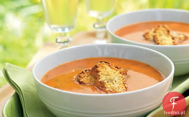 Grillowana zupa pomidorowa z grzankami z parmezanem