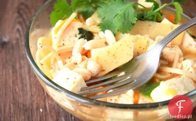 Wegańskie Zielone Curry Noodle Bowl