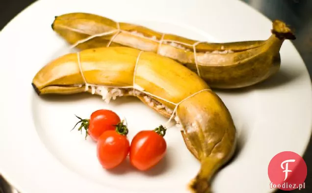 Skórka Z Banana Gotowana Na Parze Wieprzowina I Ryż