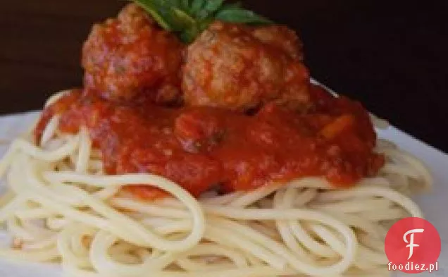Zdrowszy włoski sos Spaghetti z klopsikami