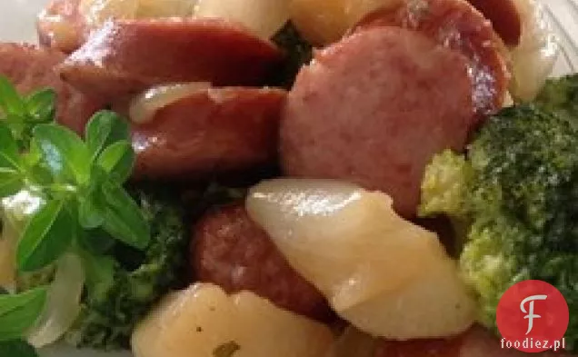 Łatwy Kiełbasa Patelnia Kolacja