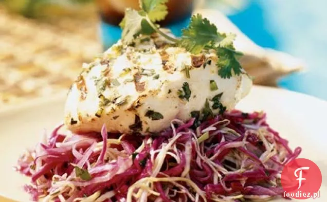 Ryba z grilla na kolendrze - Chili Slaw