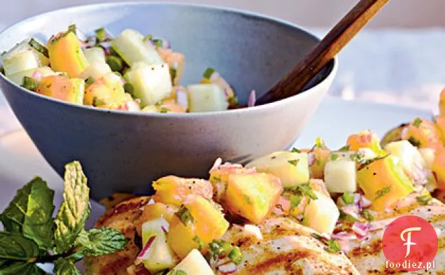 Grillowany kurczak z salsą ogórkowo-melonową