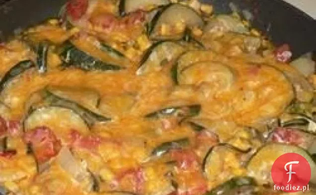 Cukinia i kukurydza z serem