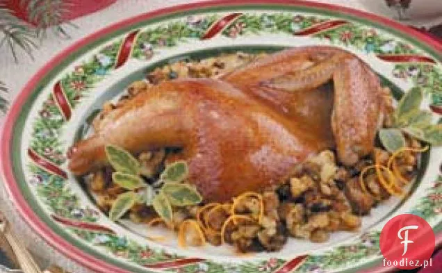 Kura kornwalijska z pomarańczowym farszem