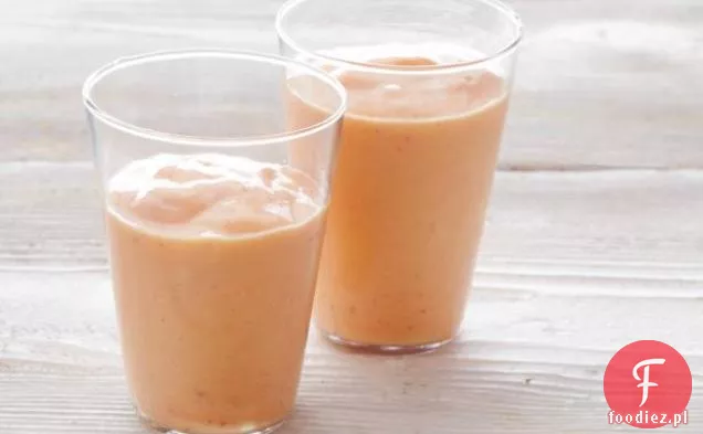 Koktajl kokosowy z Mango, bananem i truskawkami
