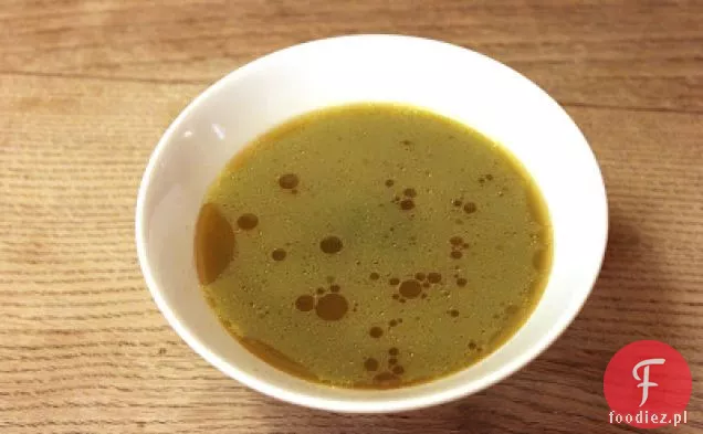 99 Zupa Ranch Market Z Pędami Groszku Śnieżnego I Szczypiorkiem Czosnkowym