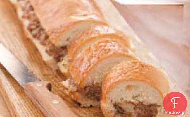 Francuski Chleb faszerowany wołowiną