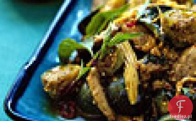 Jungle Curry z wieprzowiną i tajskim bakłażanem