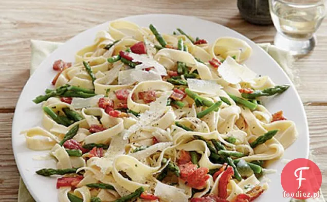 Fettuccine-And-Asparagus al Burro
