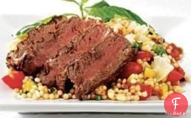 Filet z sałatką Farro