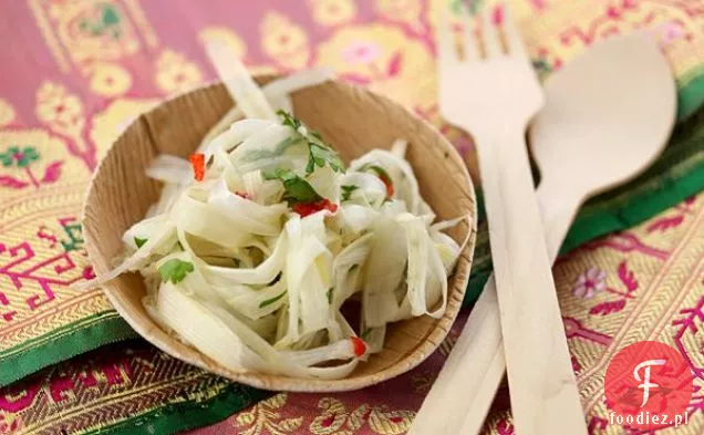 Przepis na sałatkę z białych szparagów (Goi Mang)