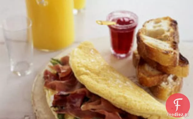 Omlet Sufletowy Z Kozim Serem, Szparagami I Szynką