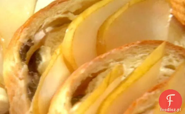 Kotlety schabowe w kremowym sosie szampańskim i chlebie Rodzynkowym z Mascarpone i gruszkami