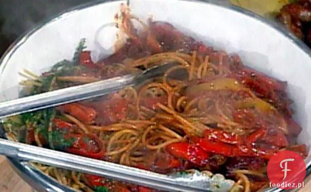 Spaghetti ze słodką papryką - - - Spaghetti con Sugo di Peperoni