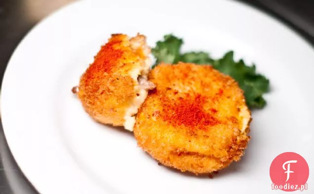 Krokiet Polenta Wypełniony Porami I Szynką
