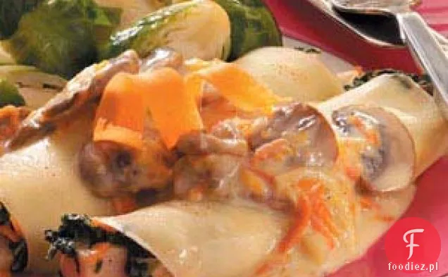 Szpinakowe naleśniki z kurczakiem