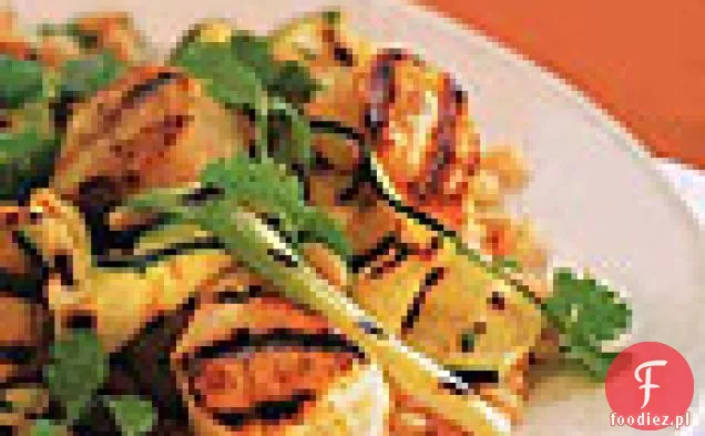 Grillowane Przegrzebki, Cukinia I Szalotki Z Białą Fasolą