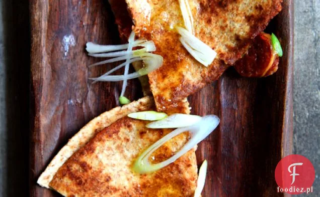 Quesadillas Z Chorizo I Dymką