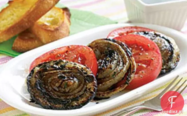 Balsamiczna-glazurowana słodka cebula z grilla