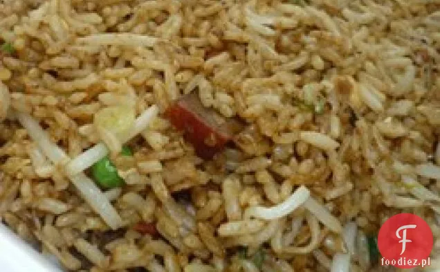 Chiński smażony ryż wieprzowy - miłośnicy mięsa
