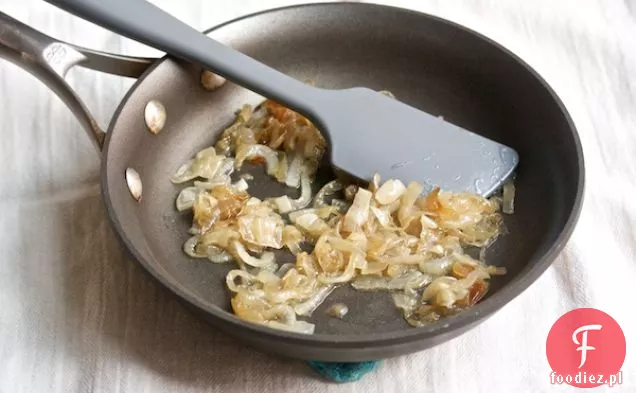 Słodkie Ziemniaki I Karmelizowana Cebula Frittata