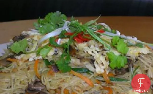 Makaron smażony z krewetkami - po tajsku