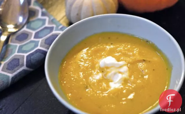 Zupa Z Pieczonego Squasha, Jabłka I Szalotki