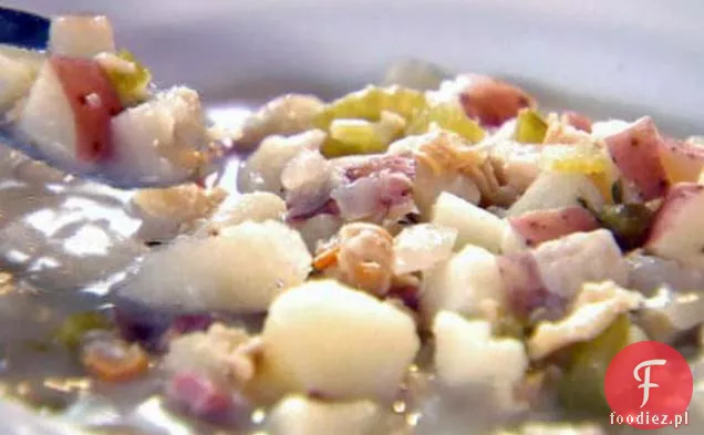 Zupa rybna z małżami w stylu Rhode Island