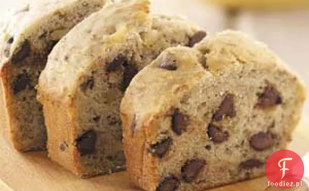 Chleb orzechowy z chipsami bananowymi