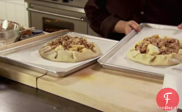 Crostata z gruszką i żurawiną