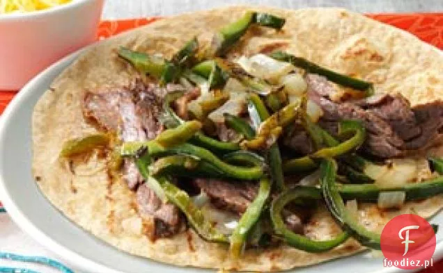 Marynowany stek i fajitas z papryką