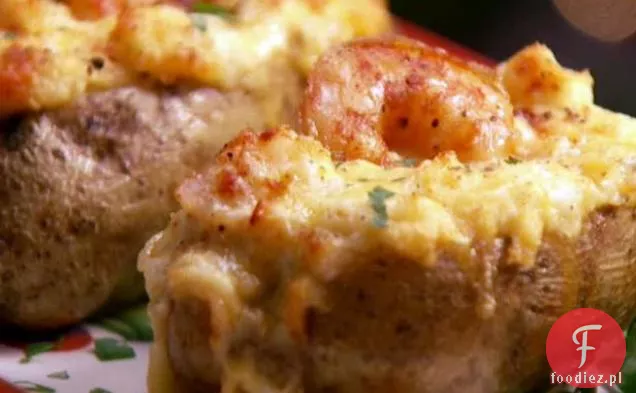 Dwa razy pieczone ziemniaki faszerowane krewetkami