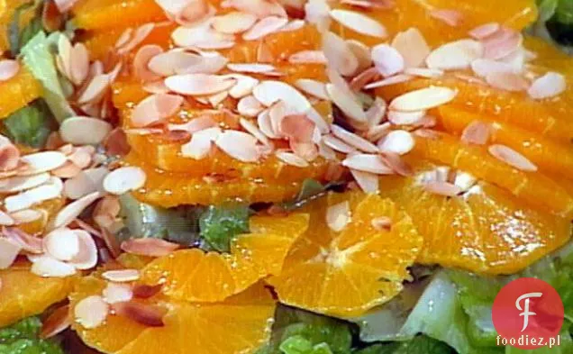Sałatka pomarańczowo-migdałowa