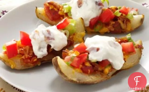 Grillowane skórki ziemniaczane z kremowym sosem
