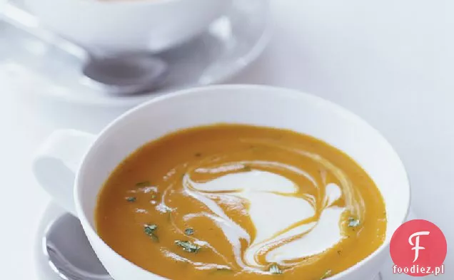 Zupa z piernika marchewkowego z Crème Fraîche