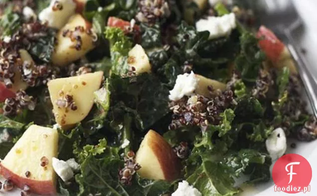 Czarna Sałatka Z Komosy Ryżowej I Jarmużu