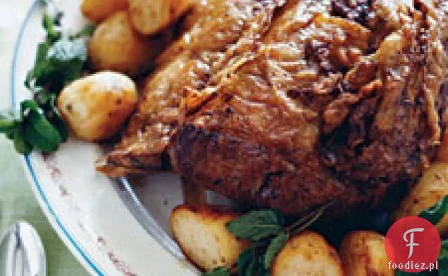 Żeberka Stojące Pieczone Z Pieczonymi Ziemniakami