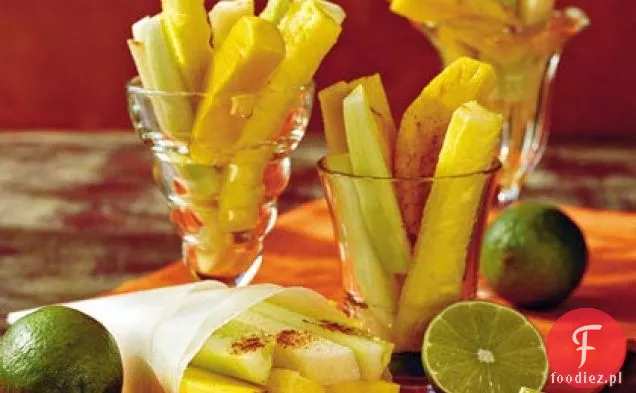 Pikantne owoce i warzywa z limonką