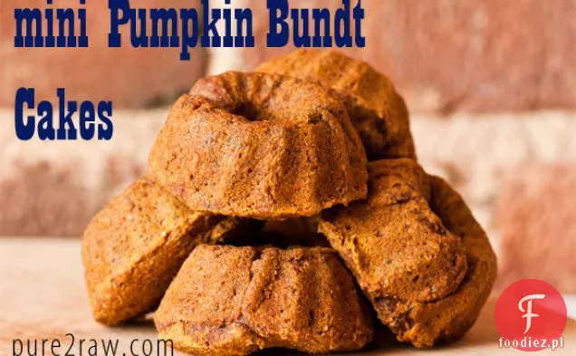 Mini Pumpkin Bundt Cakes (bezglutenowe, wegańskie, bezmleczne)