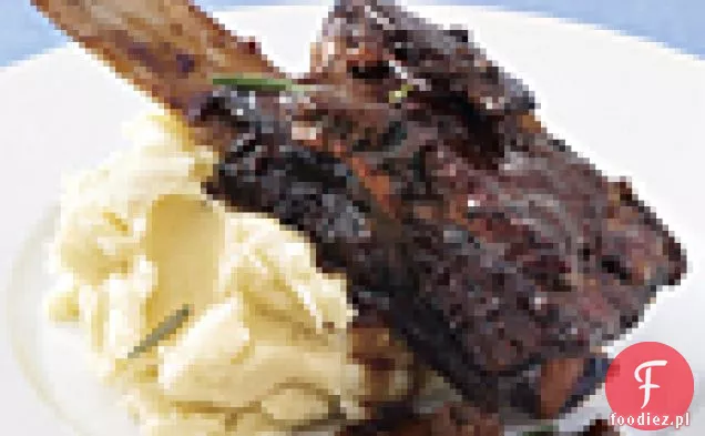 Zinfandel-duszone żeberka wołowe z puree Rozmarynowo-Pasternakowym
