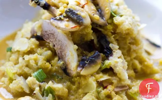 Coco-migdałowe Risotto z komosą ryżową z pikantnym szafranem Grzyb kokosowy