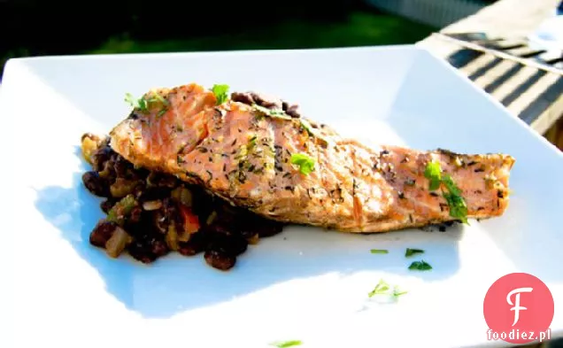 Grillowany Łosoś Z Czarną Fasolą