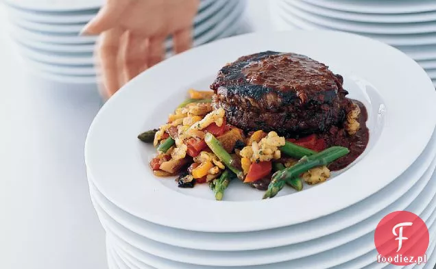 Rosen ' s Lemon Charred Beef with Crisp Herbed Spaetzle