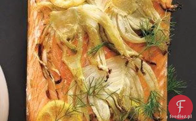 Deska - Grillowany łosoś z cytryną i koprem włoskim