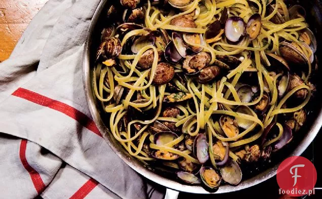 Linguine Z Małż I Kopru Włoskiego